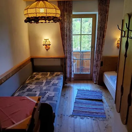 Schwuwong Moser Homestay *